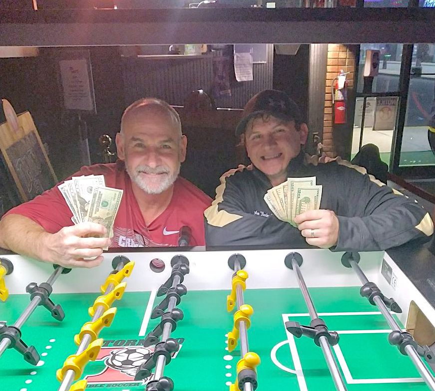 Players showing the money after participating at Van's Bar in Leeds, Alabama 2023, Rodney Jenkins & Stephen Darby.